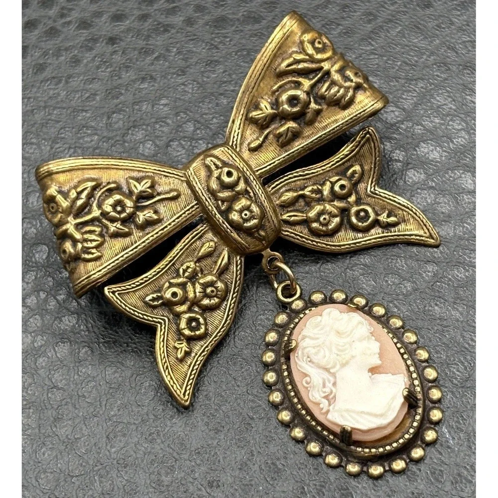 Vintage Ornate Floral Bow Brooch Cameo Dangle Drop Antiqued Gold Tone Pin